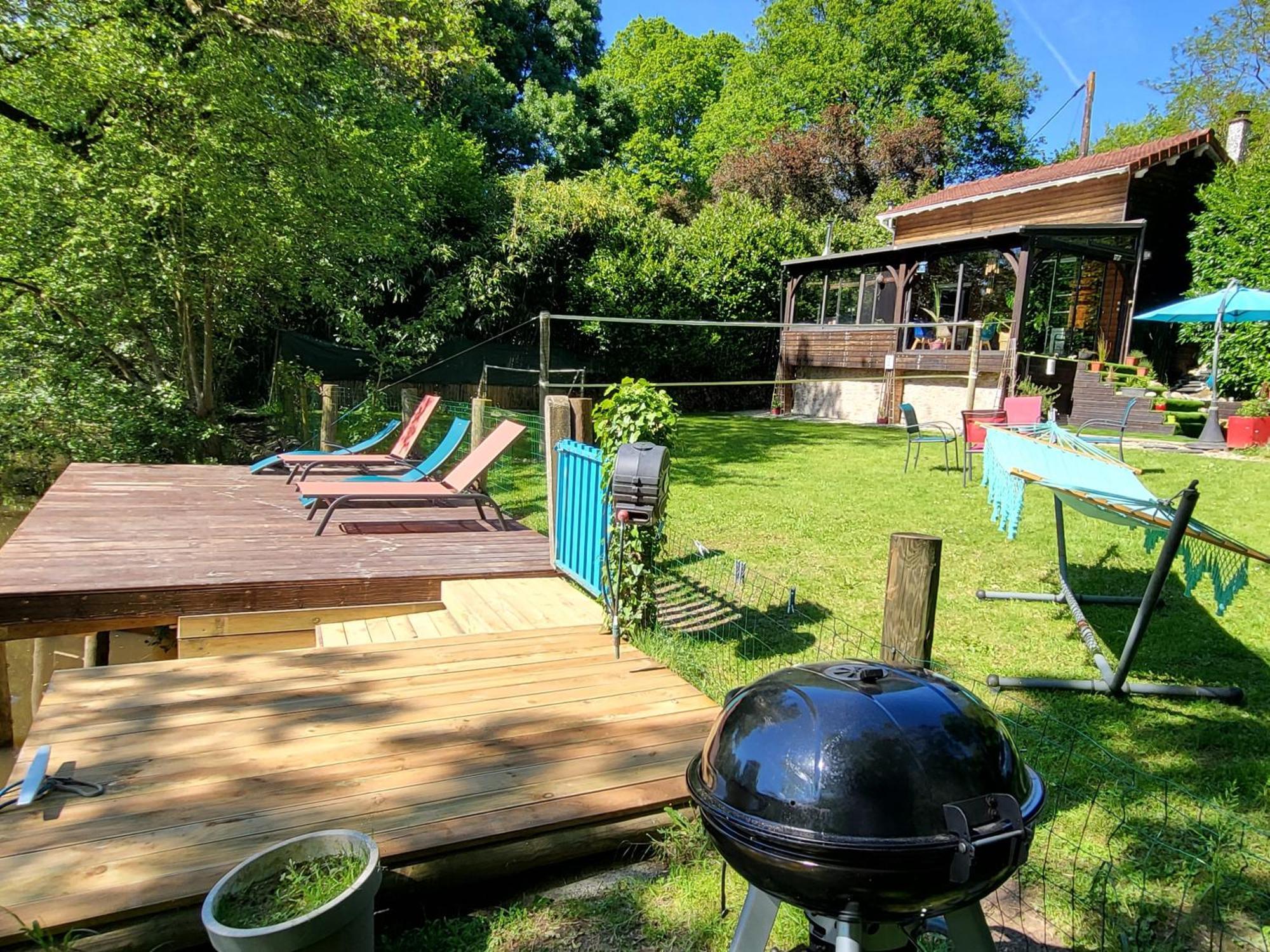 Chez Nirina Proche Puys Dufou Villa Mortagne-sur-Sevre Екстериор снимка